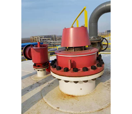 Tank emergency relief valve