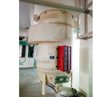No flame explosion relief device of dust remover in flour mill